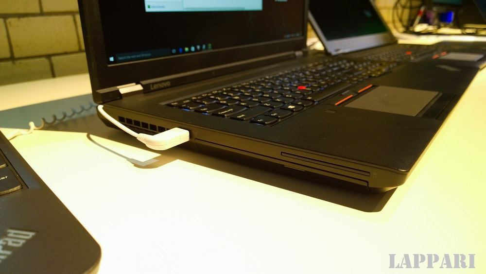 ThinkPad P70 - vinstri hlið